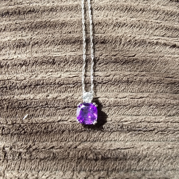 Zales Silver Necklace with Purple Gemstone - Picture 1 of 3